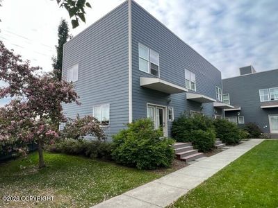 221 W 13th Ave #12