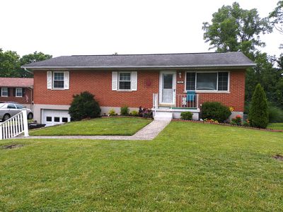 910 Loraine Ct