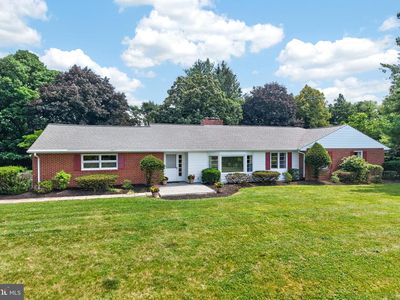 555 Country Club Rd