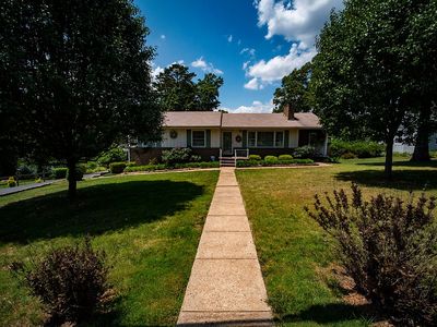 307 Centeroak Dr
