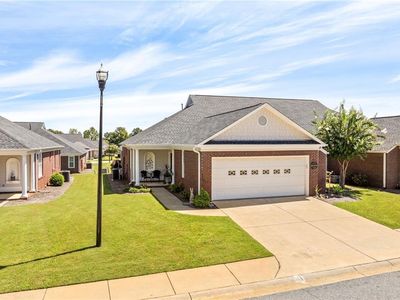 5012 Autumn Leaf Ln #B
