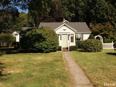 70 Woodside Avenue