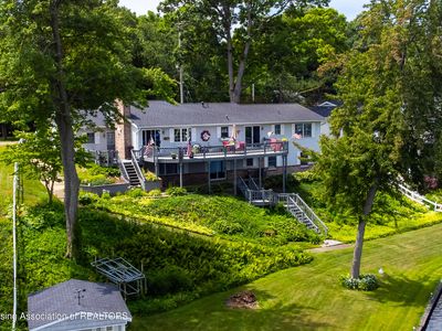 75 Sunnyside Dr