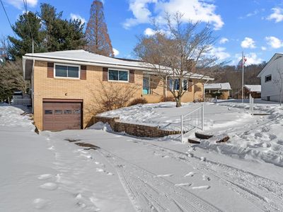 534 Greenbriar Court