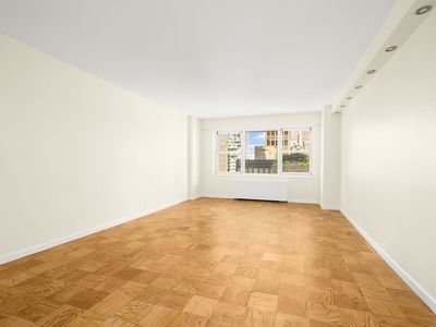 159 W 53rd St APT 14F