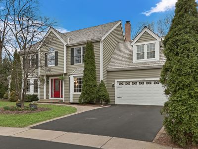 4461 Longmeadow Dr