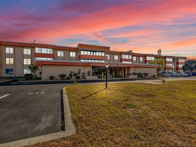 2290 Aaron St APT 213