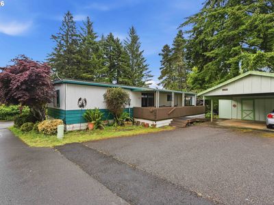 690 Village Pines Dr