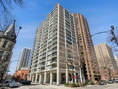 1400 N State Pkwy APT 7A