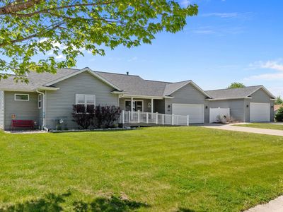 N1723 Chesapeake Ct