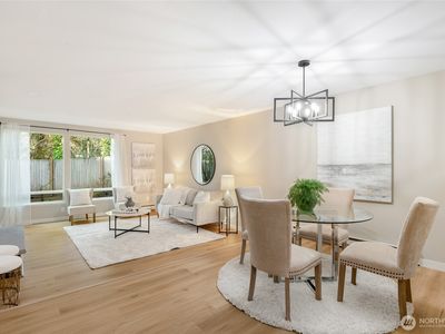 19123 Ballinger Way NE #102