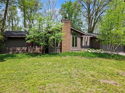 8 Lodge Pole Rd