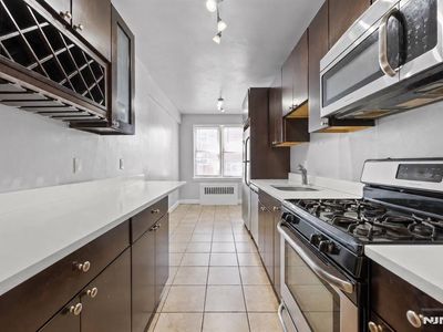 2520 Kennedy Boulevard #203