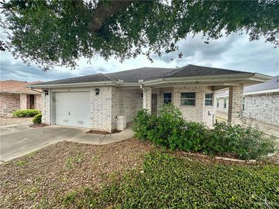 416 Capricorn St