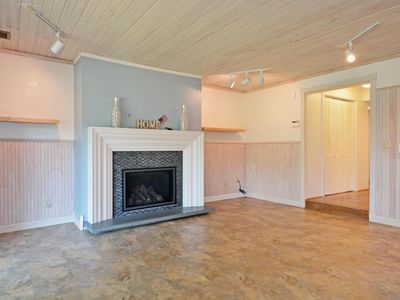 9588 County Road 5 NE