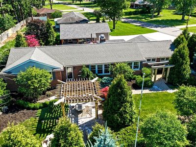 6697 Daly Rd