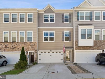 7825 Amalfi Ln
