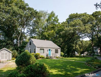 27 Laurel Circle Drive