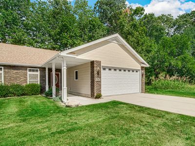 49 Victoria Cir