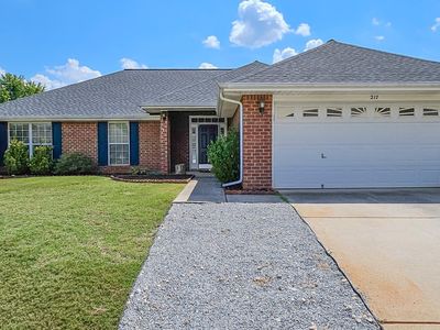 217 Shadow Cove Dr SW