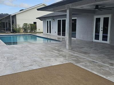 Property at 712 Juniper Pl, Wellington, FL