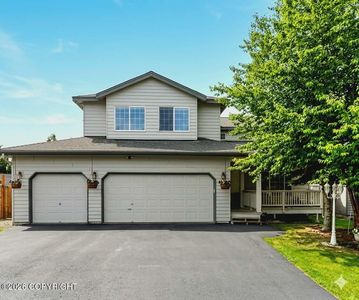 11630 Alderwood Loop