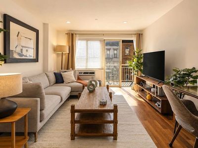 15 Saint Marks Pl APT 6A