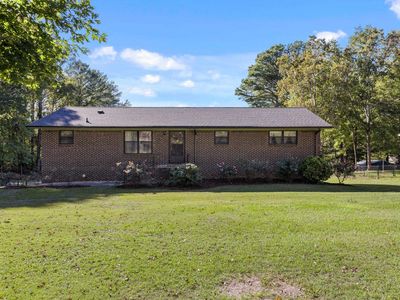 1751 Crestview Dr SW