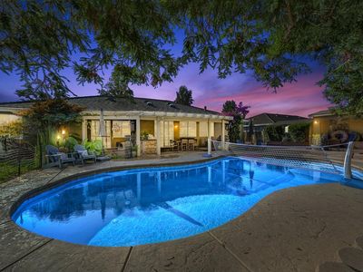 1195 Broad Acres Way