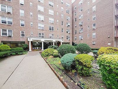 105-38 63rd Dr Unit 5P