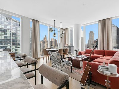10 Riverside Blvd #32D