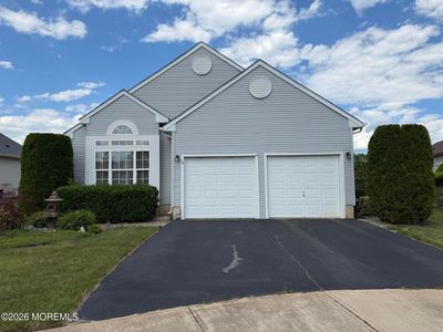 24 Valencia Drive