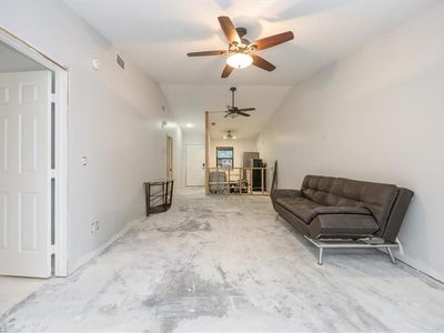 2045 Pine Isle Ln #2045