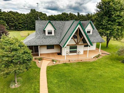 1647 Cottonville Avenue