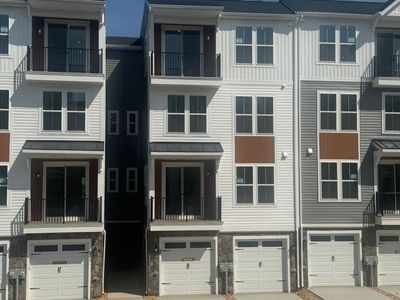 82 Valerian Loop Unit 1