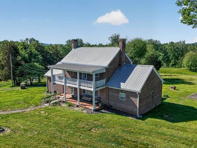 955 Old Smithville Hwy N