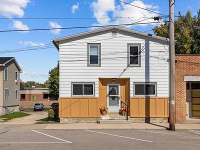 108 E Rock River St
