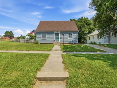 207 7th Ave S