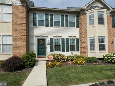 636 Cobblestone Ln