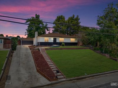 2814 College Ave