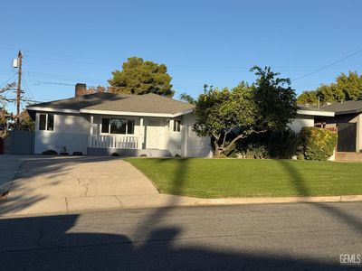 Property at 2018 Sandy Ln, Bakersfield, CA
