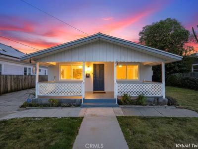 107 Center St