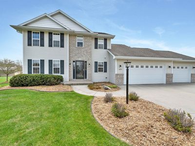 Property at 2085 Bracton Rd, Suamico, WI