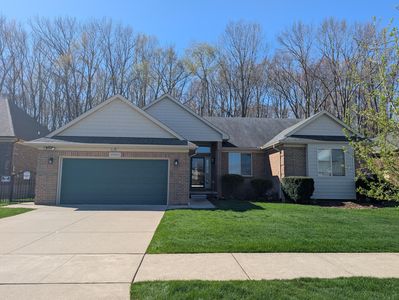 45654 Lookout Dr
