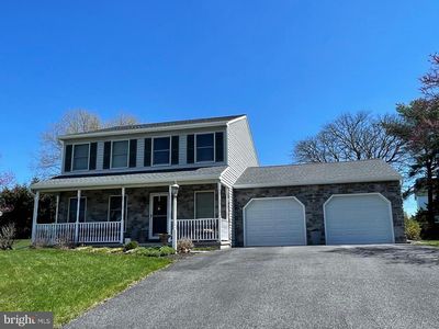 Property at 215 Steffie Dr, Mount Wolf, PA