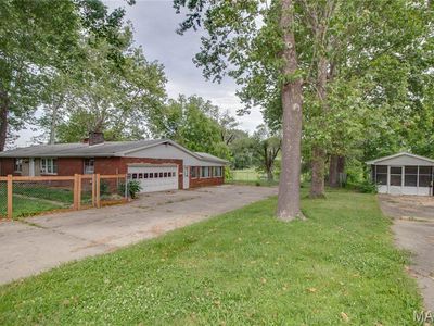 427 Ruth Ave