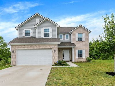 1571 N Creekwater Pass