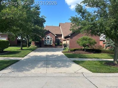 18987 Pine Ln