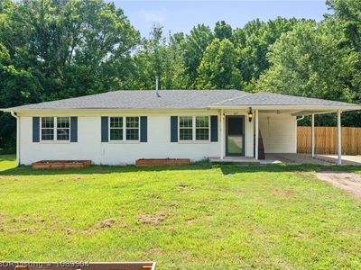 3127 Twin Oaks Rd