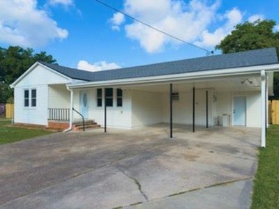 230 Morrison Ave